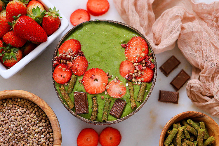 Baking With Trupo Treats: Vegan Green Smoothie Bowls with Cacao for Coconuts